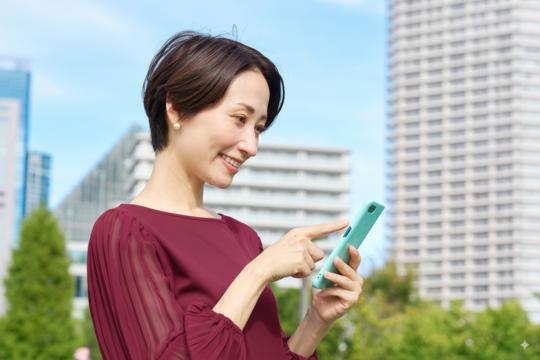 秋のお見合い服装（落ち着いたカラーのワンピース）